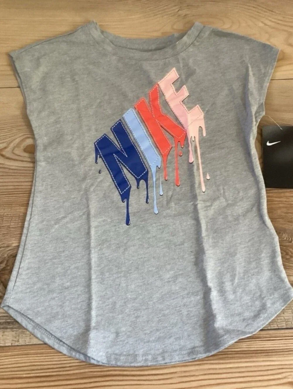 Nike Girls Tee & Capri Leggings Outfit Size 6/6X(NWT)~PRICE IS FIRM~ - Picture 2 of 5